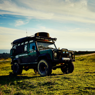 Dachgepäckträger für Land Rover Defender ab 1983 bis 2016 CRUZ Stahl-Safari für Offroad